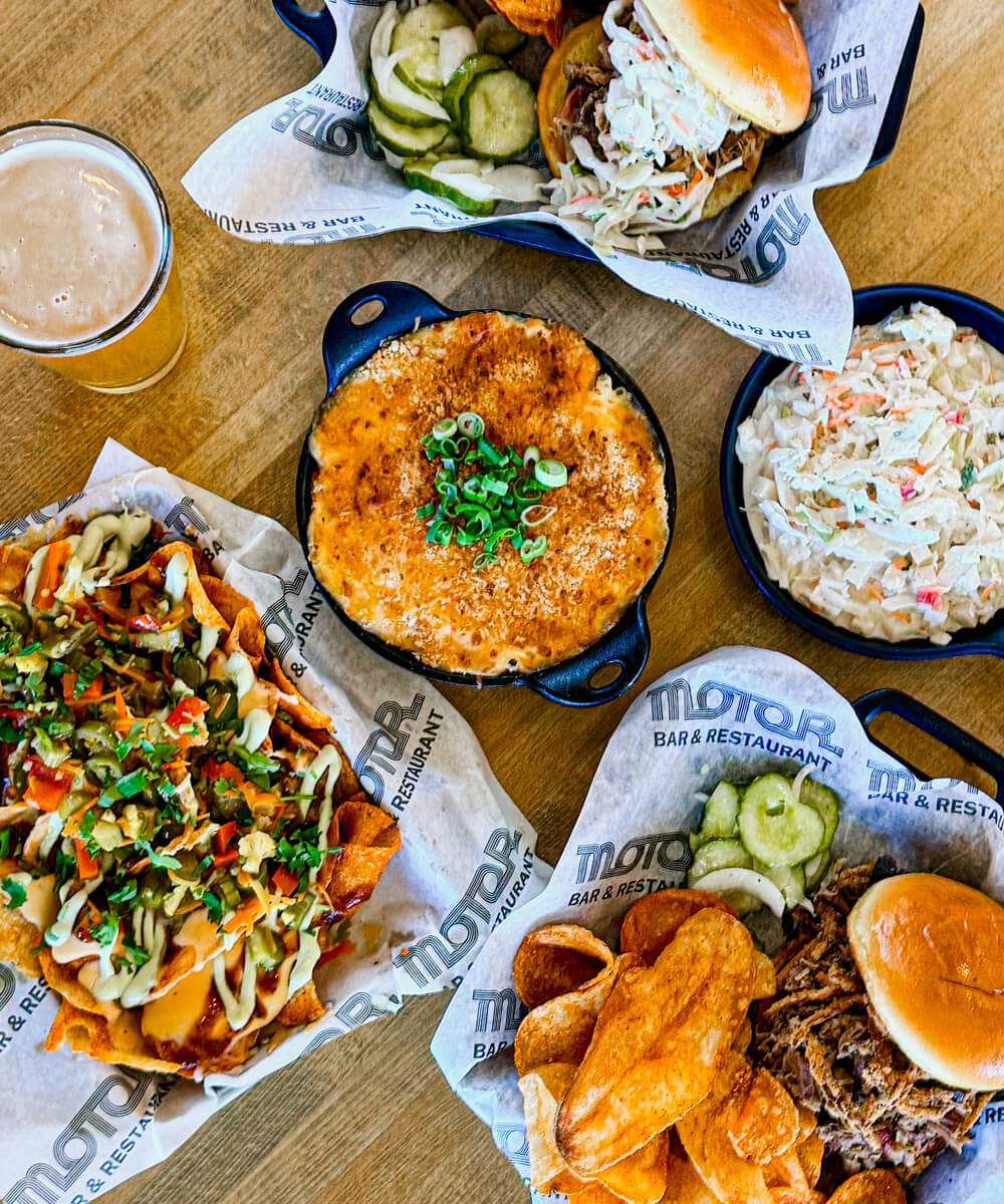 group dining appetizers and meals - mobile version