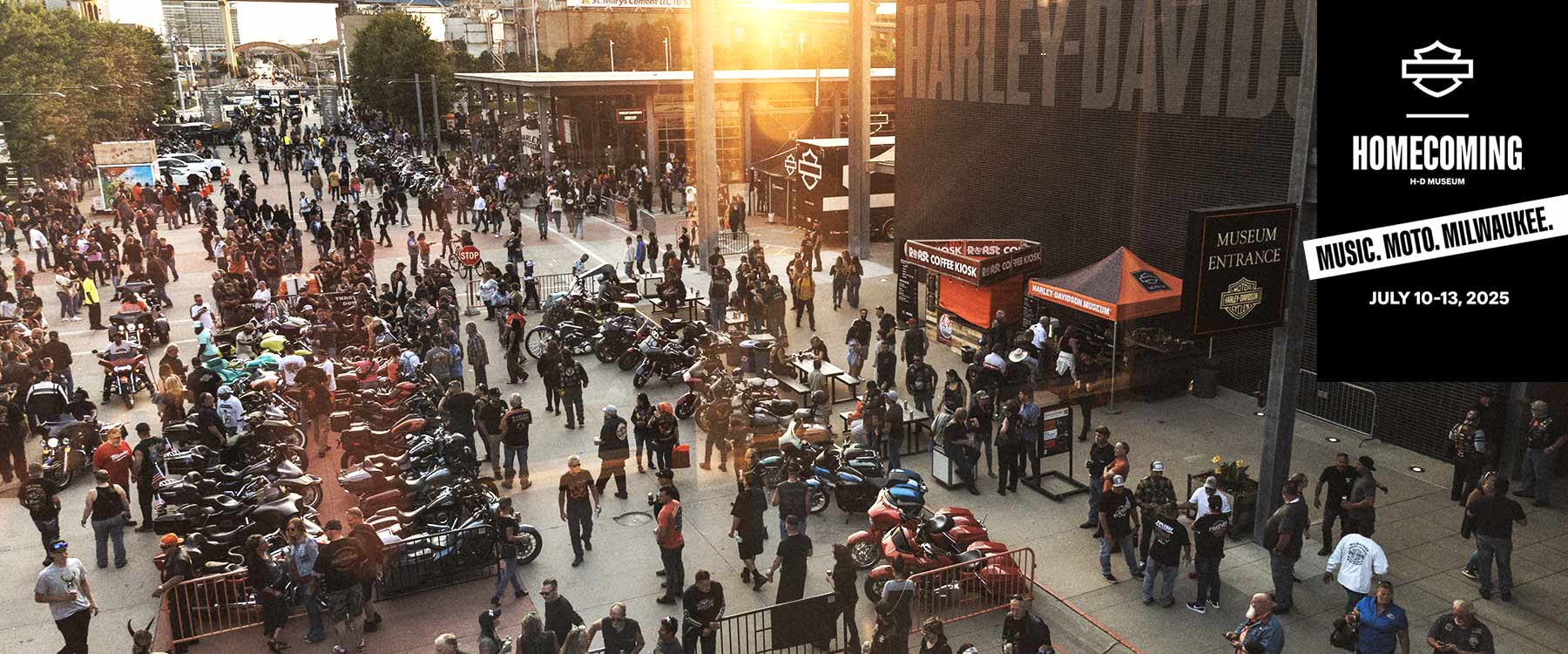 Motorcycles at H-D Museum - desktop version